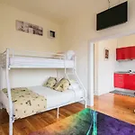 A Francos Burguer Station Apartament *